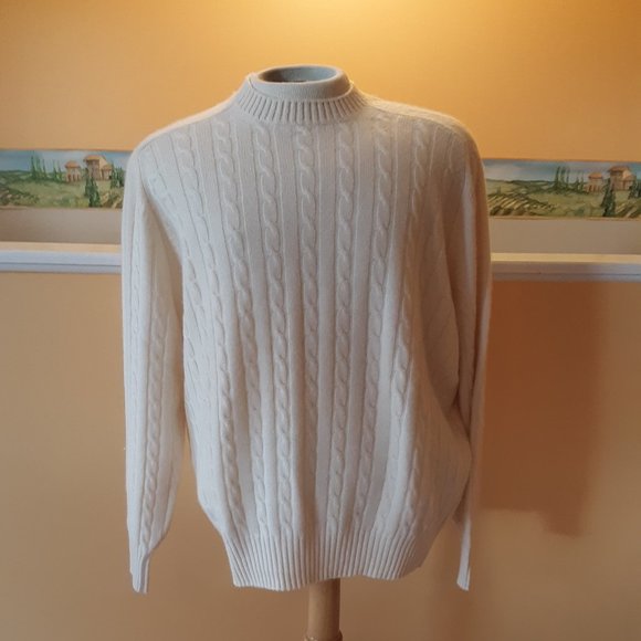 Bergdorf Goodman Other - Bergdorf Goodman Cashmere Sweater White Size L